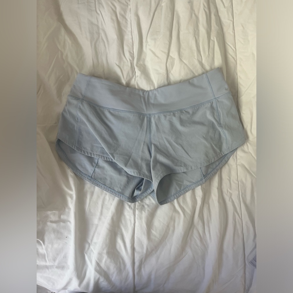 Lululemon Speed Up 2.5 inch shorts